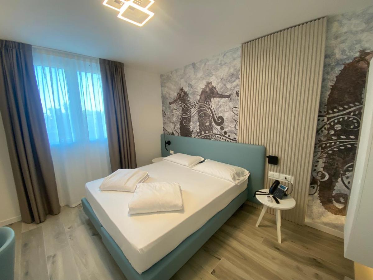 Marina Suites & Apartments 4 Stelle S Caorle Exterior photo