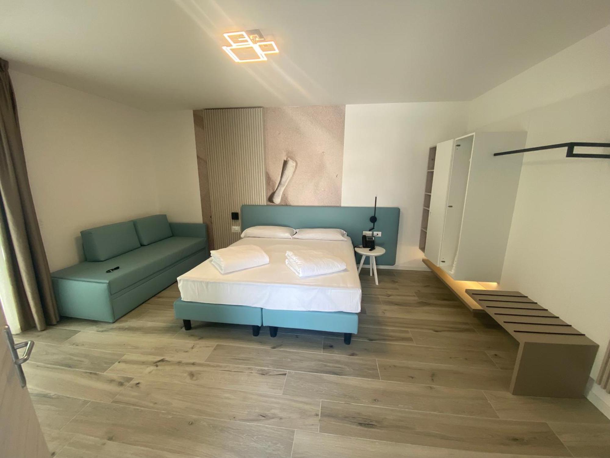 Marina Suites & Apartments 4 Stelle S Caorle Exterior photo