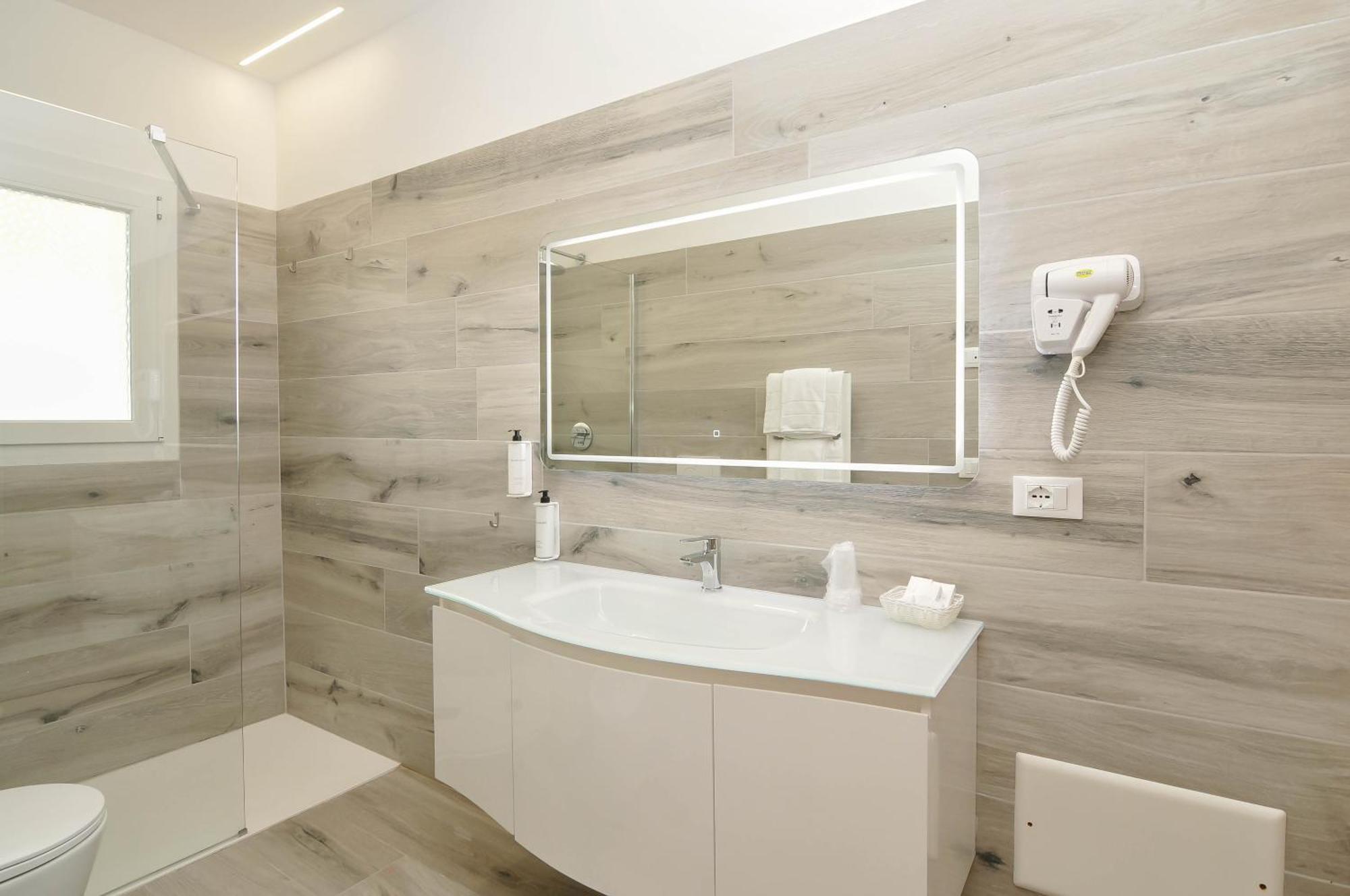Marina Suites & Apartments 4 Stelle S Caorle Exterior photo
