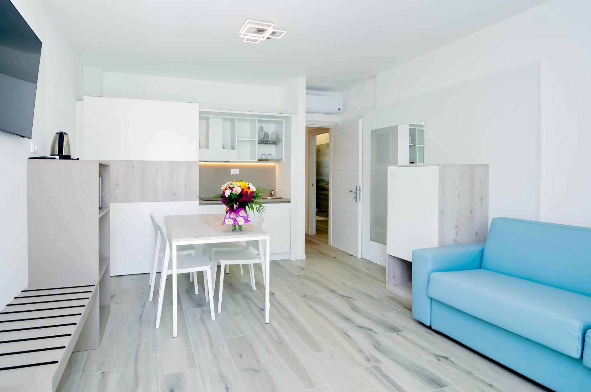 Marina Suites & Apartments 4 Stelle S Caorle Exterior photo